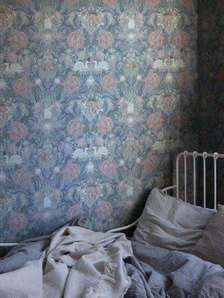 9449w_Swanlake_Roomshot