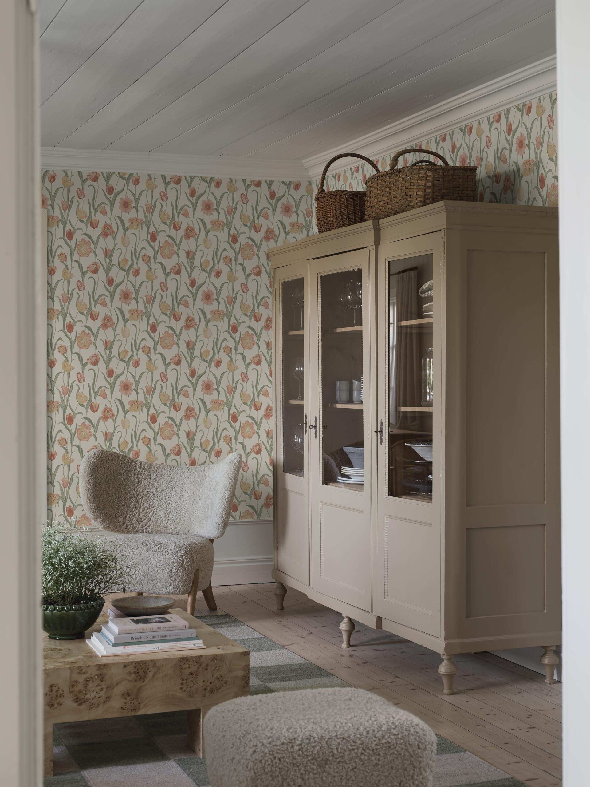 6969_LaBelleEpoque_Roomshot_1
