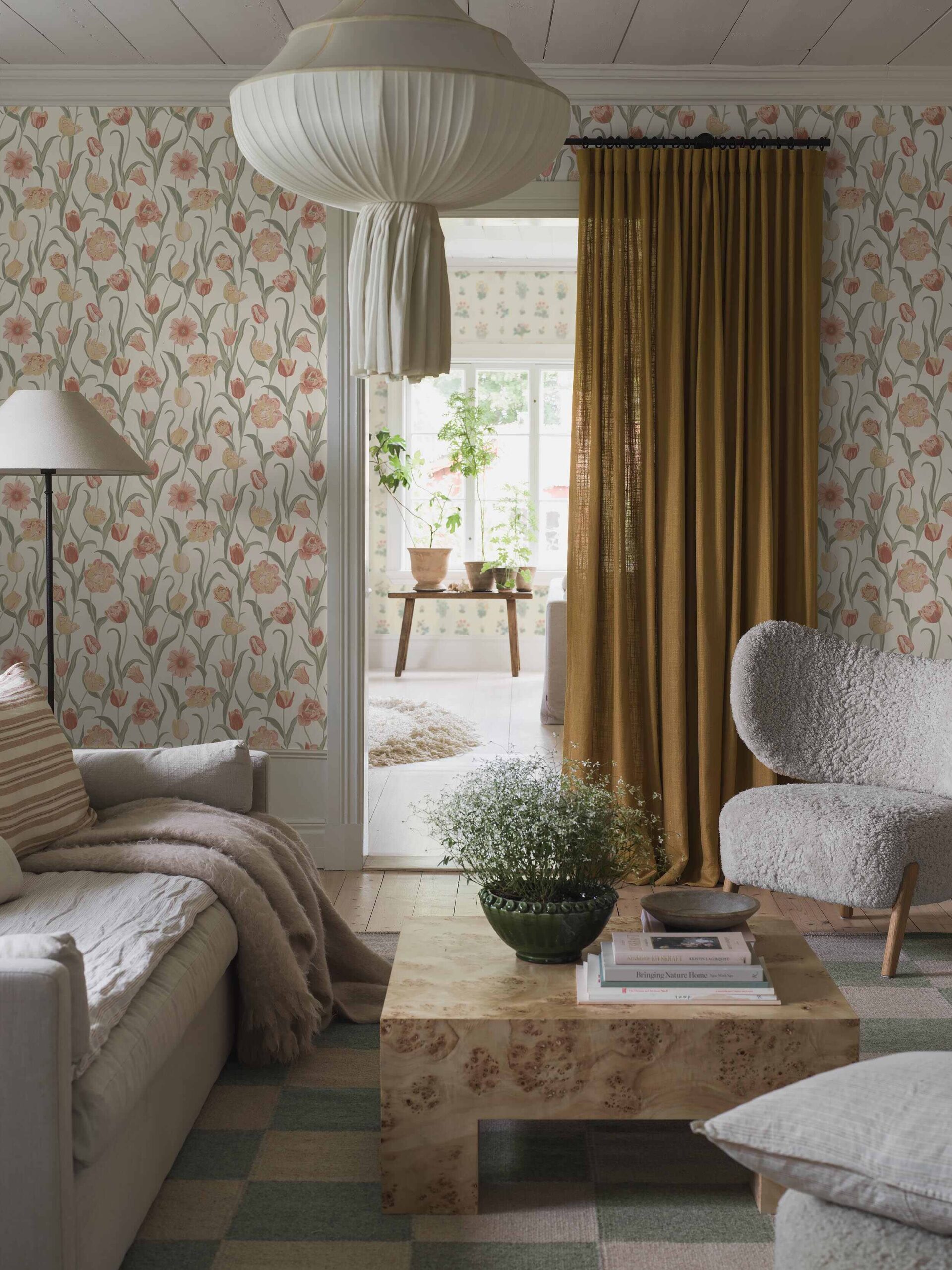 6969_LaBelleEpoque_Roomshot_2